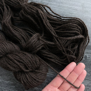 Black Bulky Weight Lamb Wool Yarn 3-Ply 115 yards Icelandic Lamb Wool Yarn Montana - Copia Cove Icelandic Sheep & Wool