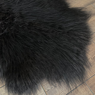Black Large Eco-Friendly Bark Tanned Icelandic Sheepskin - Copia Cove