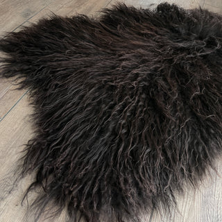 Black Medium Eco-Friendly Bark Tanned Icelandic Sheepskin A - Copia Cove