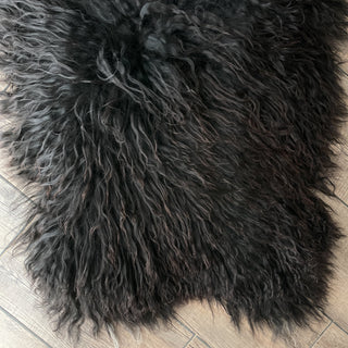 Black Small Eco-Friendly Bark Tanned Icelandic Sheepskin - Copia Cove