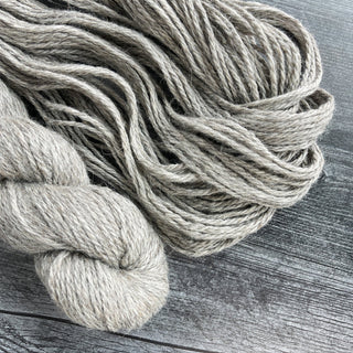 Gray Bulky Weight Lamb Wool Yarn 3-Ply 115 yards Icelandic Lamb Wool Yarn Montana - Copia Cove Icelandic Sheep & Wool