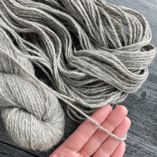Gray Bulky Weight Lamb Wool Yarn 3-Ply 115 yards Icelandic Lamb Wool Yarn Montana - Copia Cove Icelandic Sheep & Wool