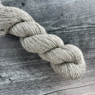 Gray Fingering Weight Lamb Wool Yarn 450 yards Icelandic Lamb Wool Yarn Montana - Copia Cove Icelandic Sheep & Wool