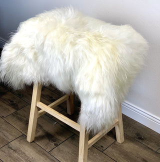Premium Icelandic Sheepskin Rug White Long Wool - Copia Cove Icelandic Sheep & Wool