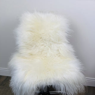 Premium Icelandic Sheepskin Rug White Long Wool - Copia Cove Icelandic Sheep & Wool