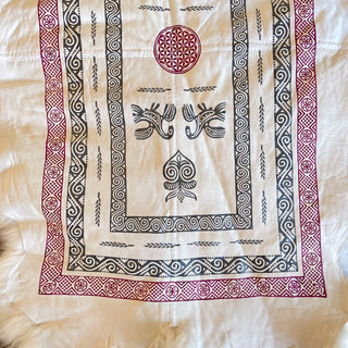 Raven's Harvest XL Skinnfell Throw Blanket - Four-Pelt Icelandic Sheepskin Art - Copia Cove