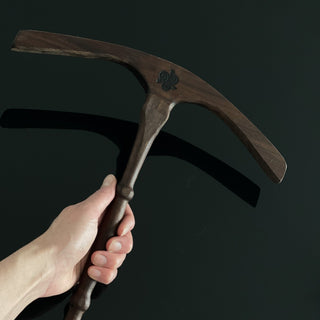 Skeining Tool Viking Era Niddy Noddy Oseberg Replica in Walnut Wood - Copia Cove