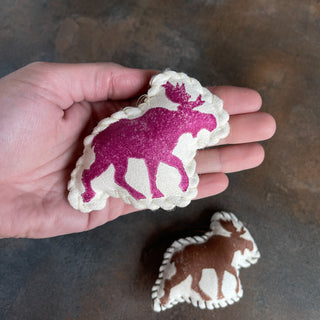 Skinnfell Ornament - Moose Sheepskin Leather Holiday Gift - Copia Cove