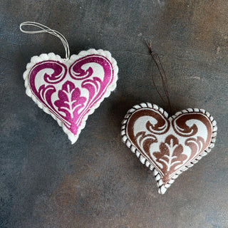 Skinnfell Ornament - Nordic Heart Sheepskin Leather Holiday Gift - Copia Cove