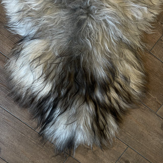 Premium Icelandic Sheepskin Rug Extra Large - Natural Gray Long Wool