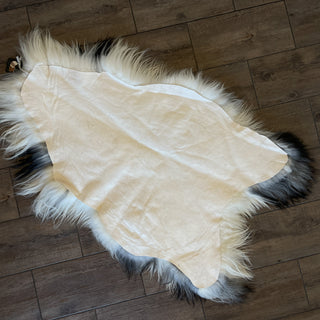 Premium Icelandic Sheepskin Rug Extra Large - Black Gray Spotted Long Wool