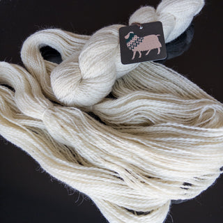 Montana Icelandic Lamb Wool Yarn - White Worsted 2 - Ply 245 Yards - Copia Cove