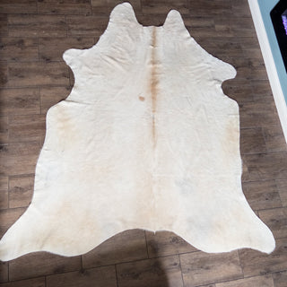 Premium Jumbo Cowhide Champagne "C" - Copia Cove