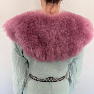 Viking Fur Mantle Lilac Purple Short Wool Sheepskin "P" Shieldmaiden Shoulder Cape - Copia Cove