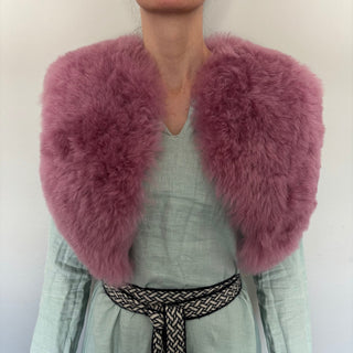 Viking Fur Mantle Lilac Purple Short Wool Sheepskin "P" Shieldmaiden Shoulder Cape - Copia Cove