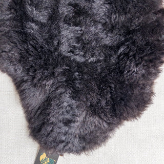 XL Premium Icelandic Sheepskin Rug - Natural Black Short Wool Pelt - Copia Cove