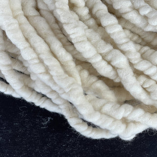 Chunky Yarn Core Spun Wool Yarn - Ivory White 100 feet - Icelandic Wool Extra Bulk Art Yarn - Copia Cove Icelandic Sheep & Wool
