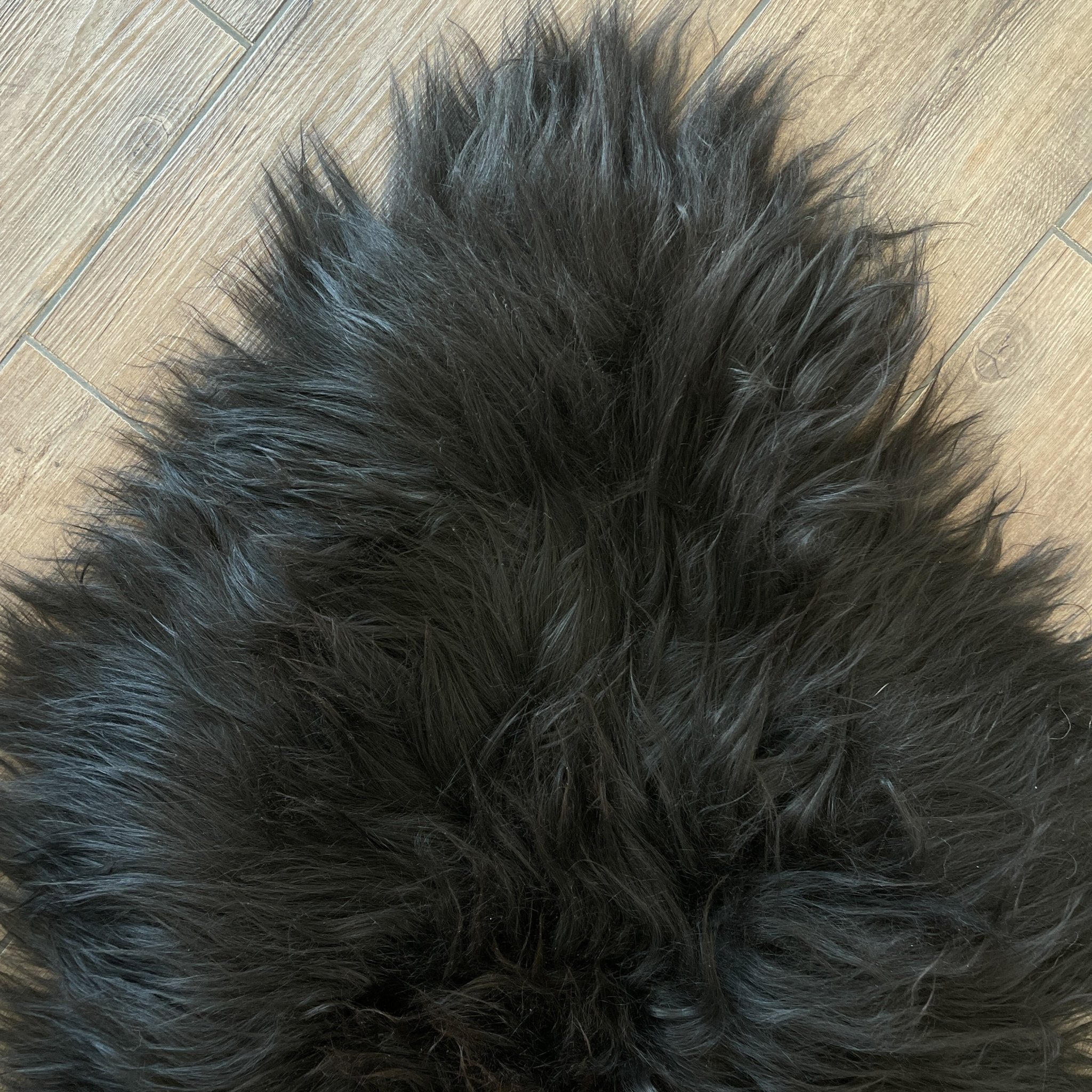 Shieldmaiden Viking Fur Mantle Icelandic Sheepskin Collar 